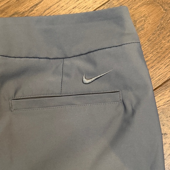 Nike Golf Dri-Fit Gray Women's Skort/Skirt 8 / Medium C27-033 - Picture 7 of 7